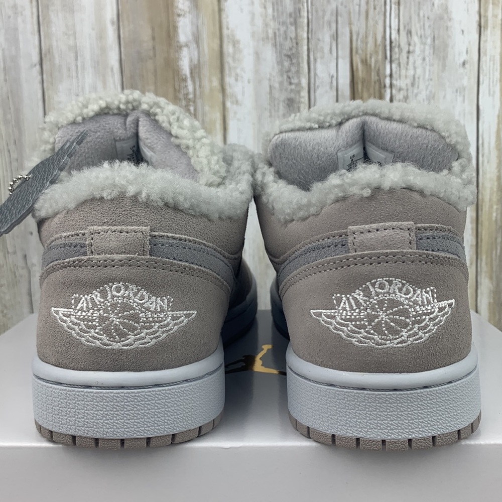 Air Jordan 1 Low Sherpa Fleece - Picture 5 of 6